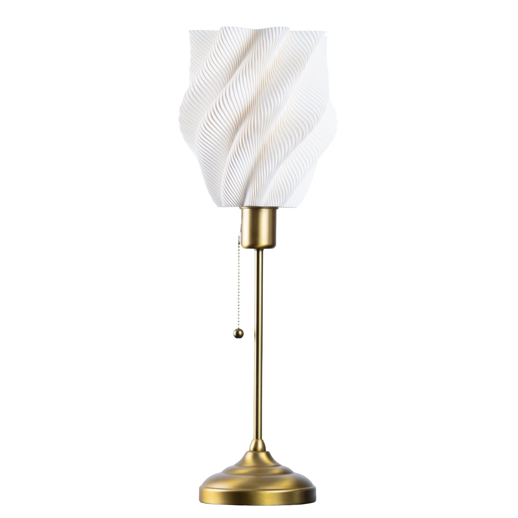 Selene Lamp Gold Edition – light decorativă sculpturală de la Artema Concept