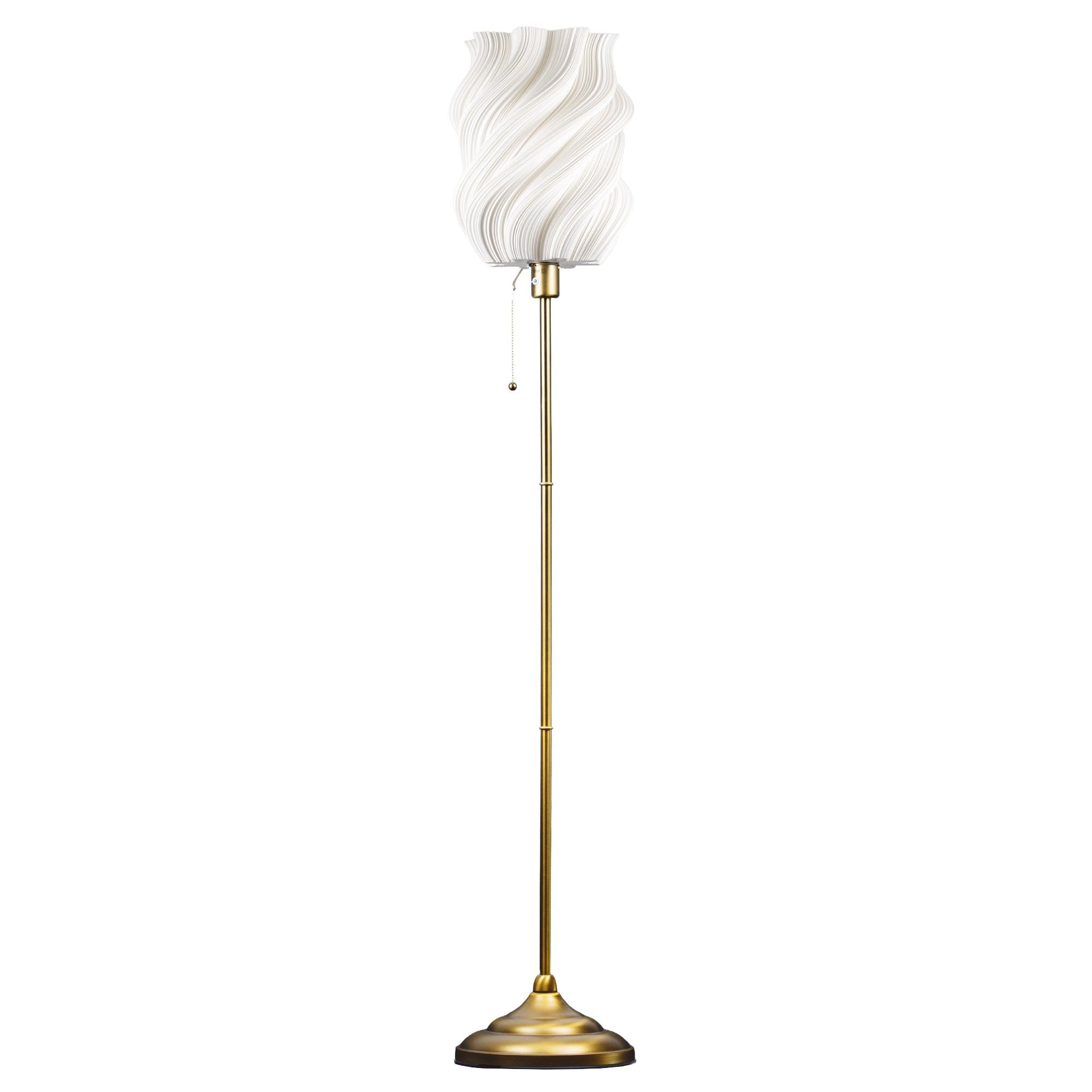 Selene Lamp Gold Edition – light decorativă sculpturală de la Artema Concept