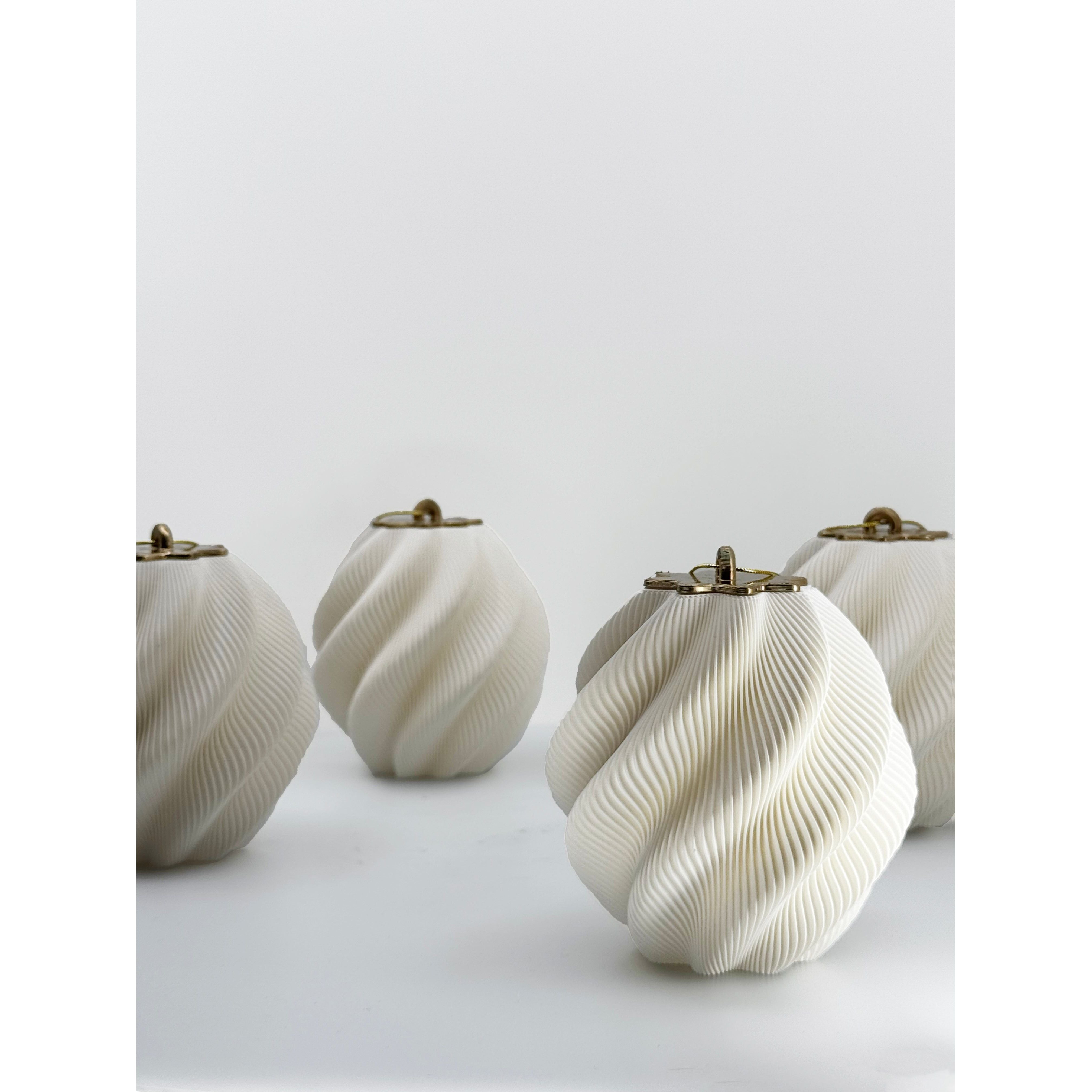 Ornament - Plisee Spiral 4 pcs - Ornament decorativă sculpturală de la Artema Concept