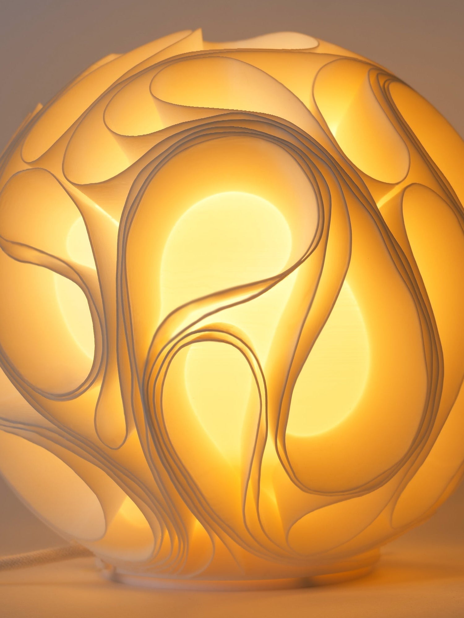 Gravity — detaliu curbe