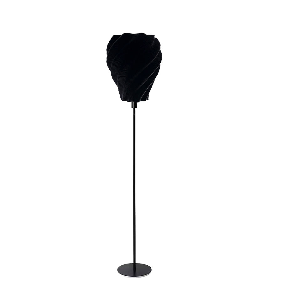 Plisee Twist – light decorativă sculpturală de la Artema Concept