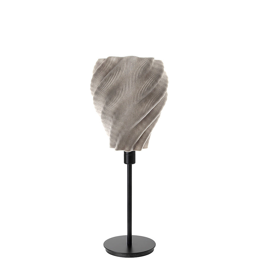 Plisee Twist – light decorativă sculpturală de la Artema Concept