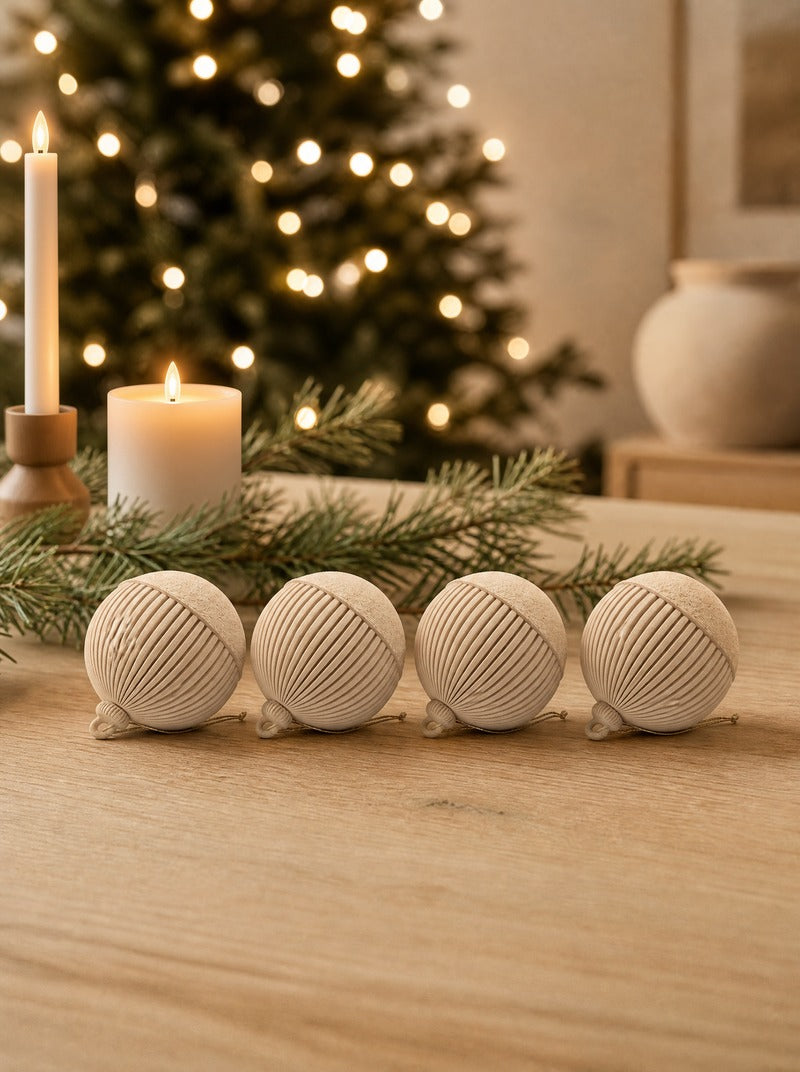 Set Glob ×4 cu lumânare LED – ARTEMA Crăciun 2026, ambient festiv