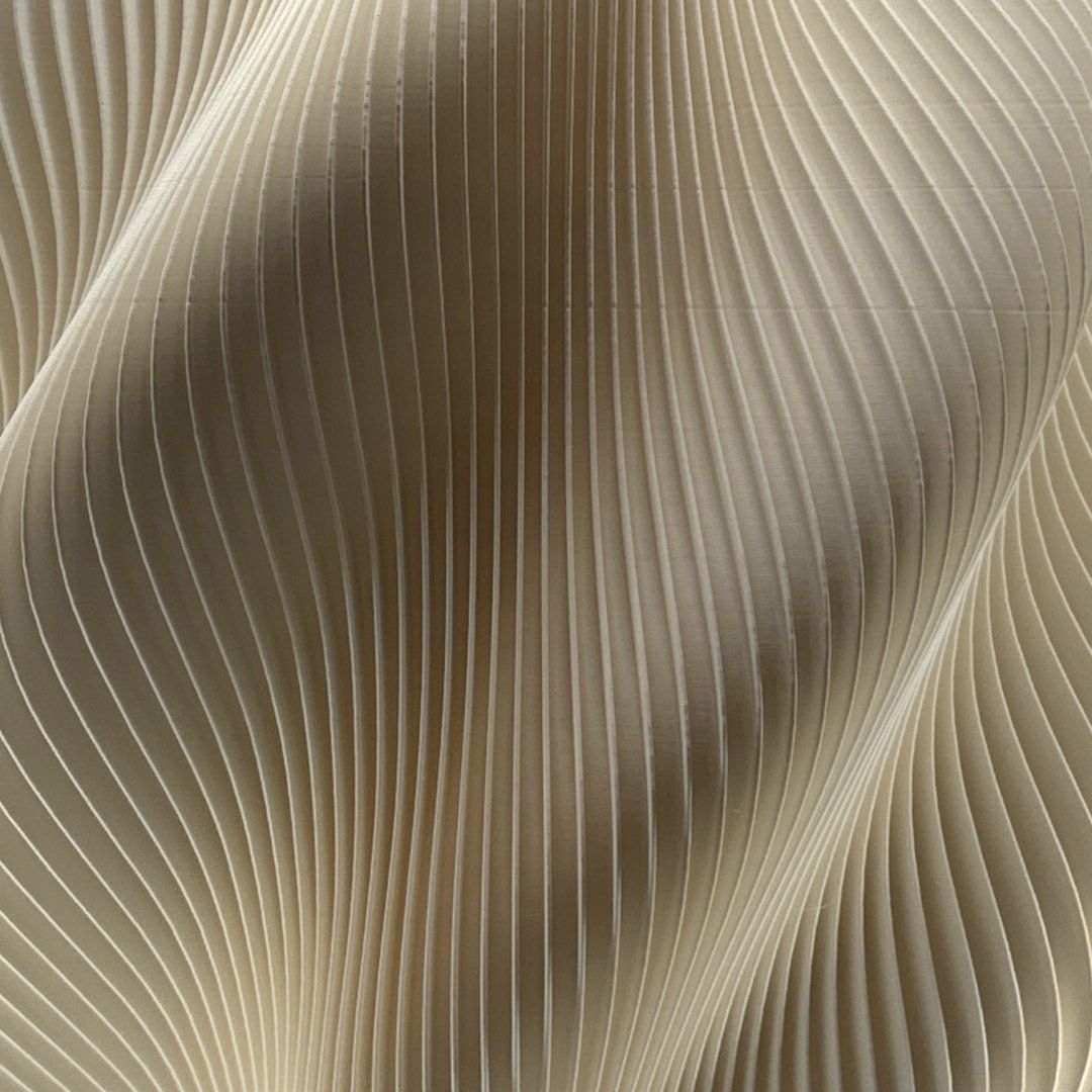 Plisee Spiral – light decorativă sculpturală de la Artema Concept