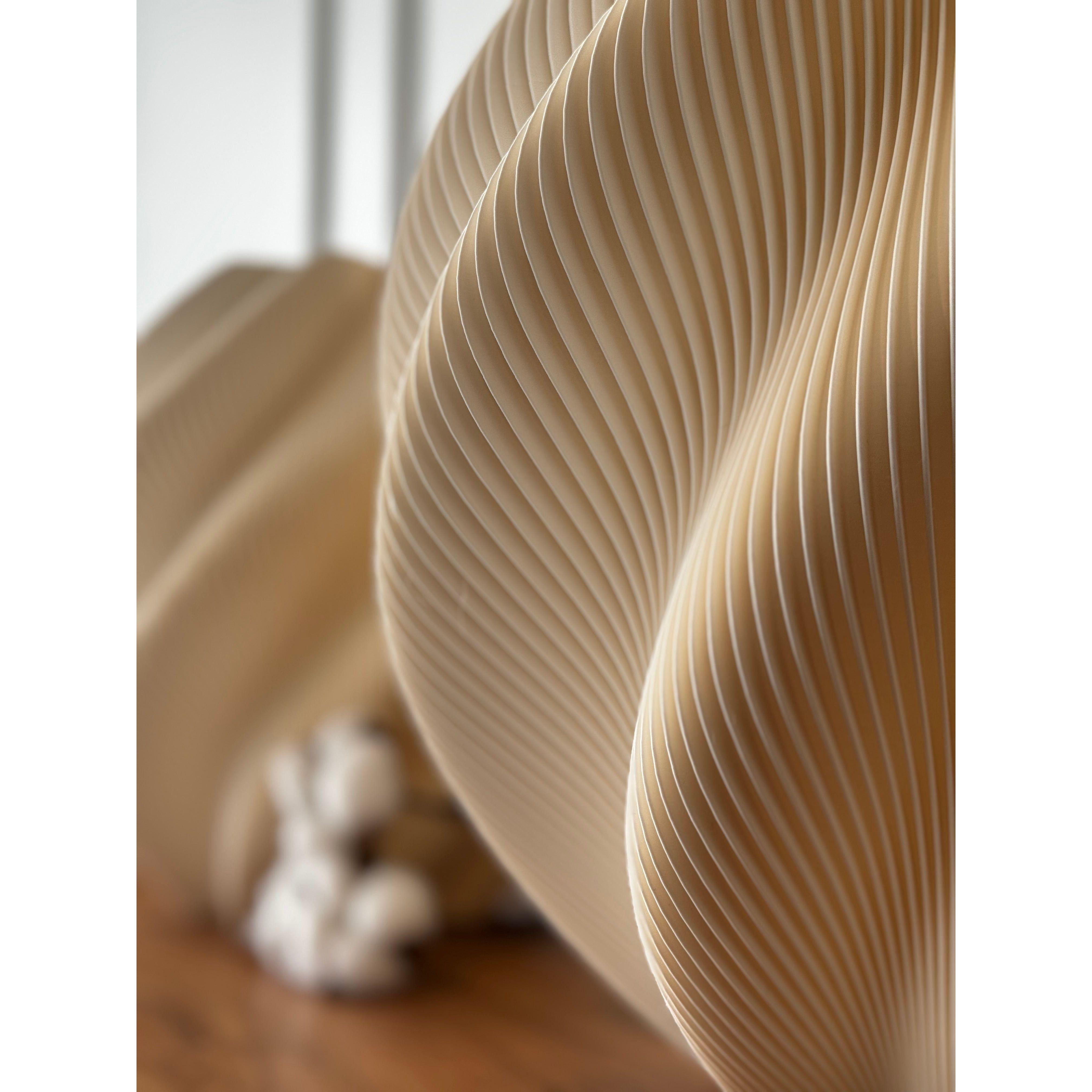 Plisee Spiral – light decorativă sculpturală de la Artema Concept