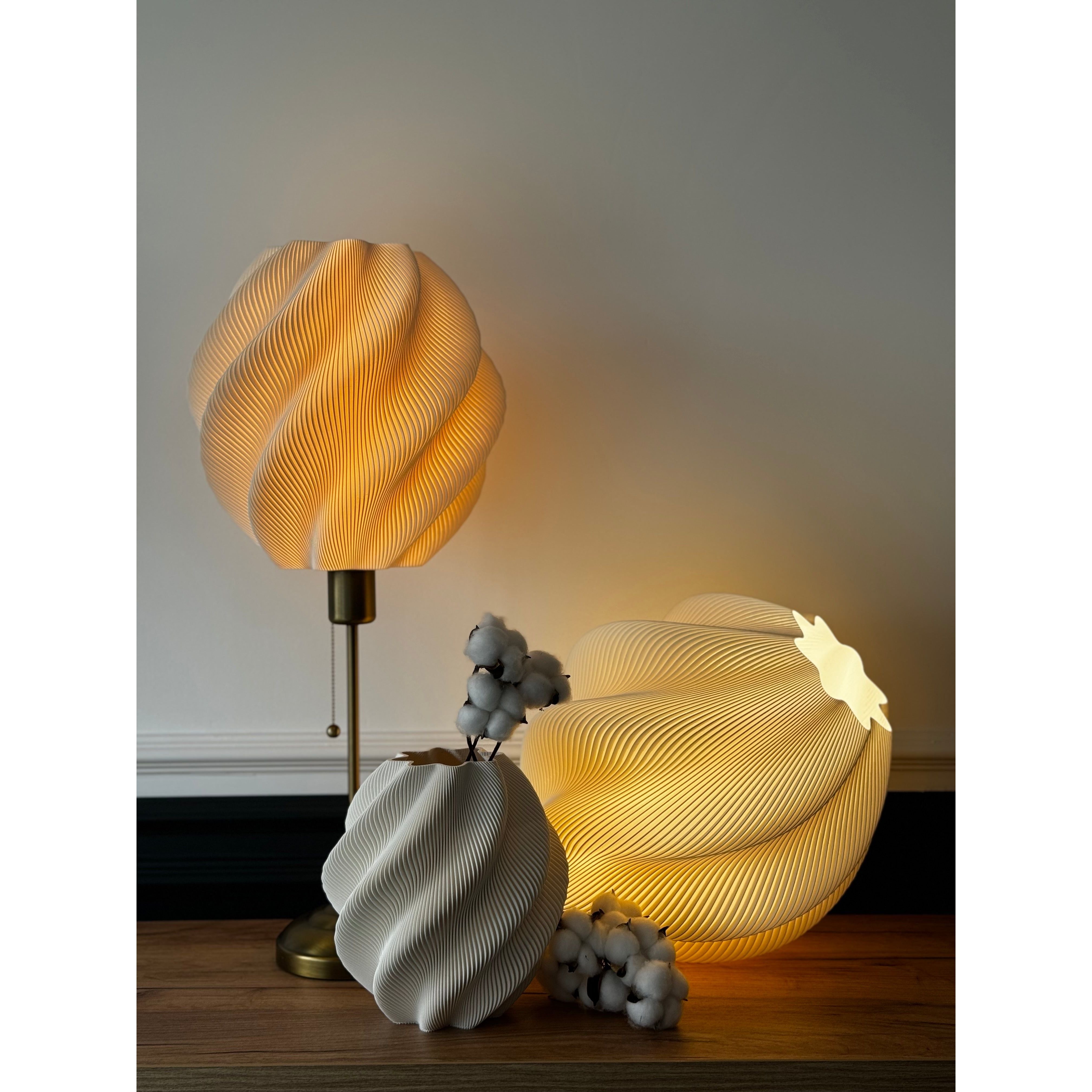 Plisee Spiral – light decorativă sculpturală de la Artema Concept